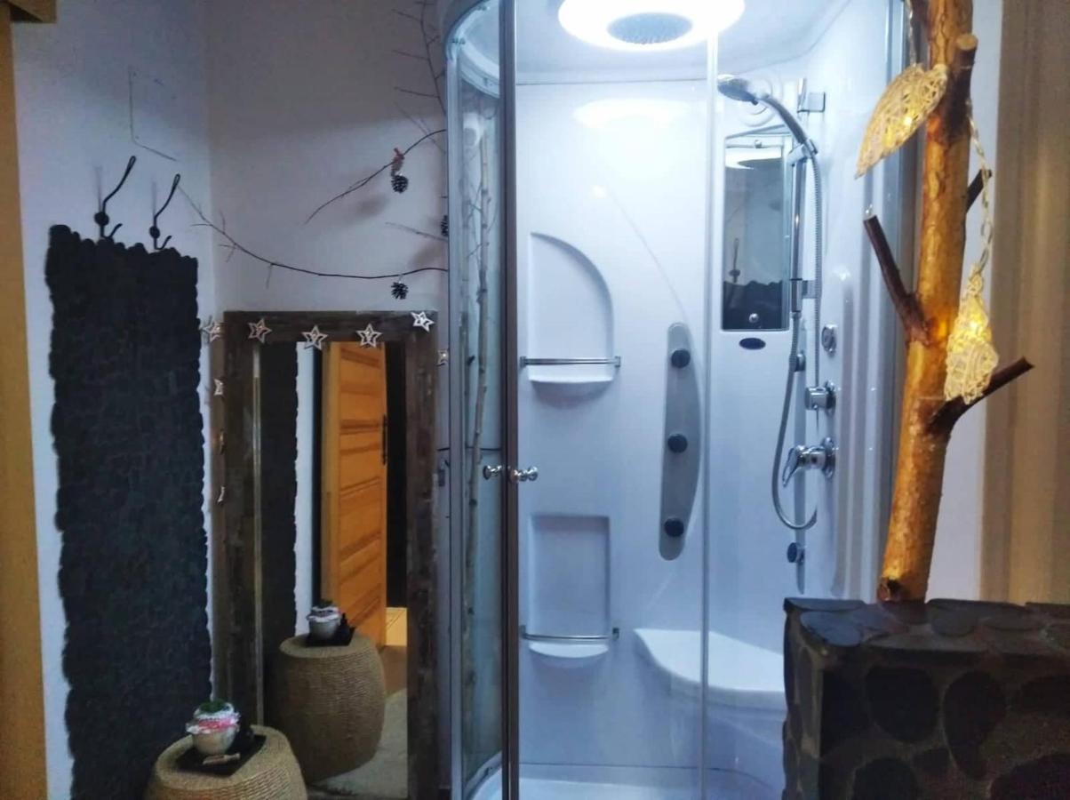 Skalny Zakatek Z Grota Solna Na Wylacznosc Łapsze Niżne Dış mekan fotoğraf